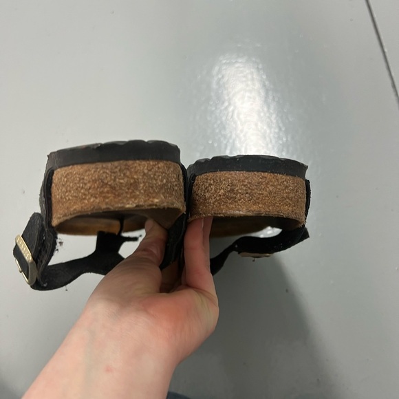 Birkenstock Gizeh with Metallic Scale Print, size 40 - Picture 6 of 7